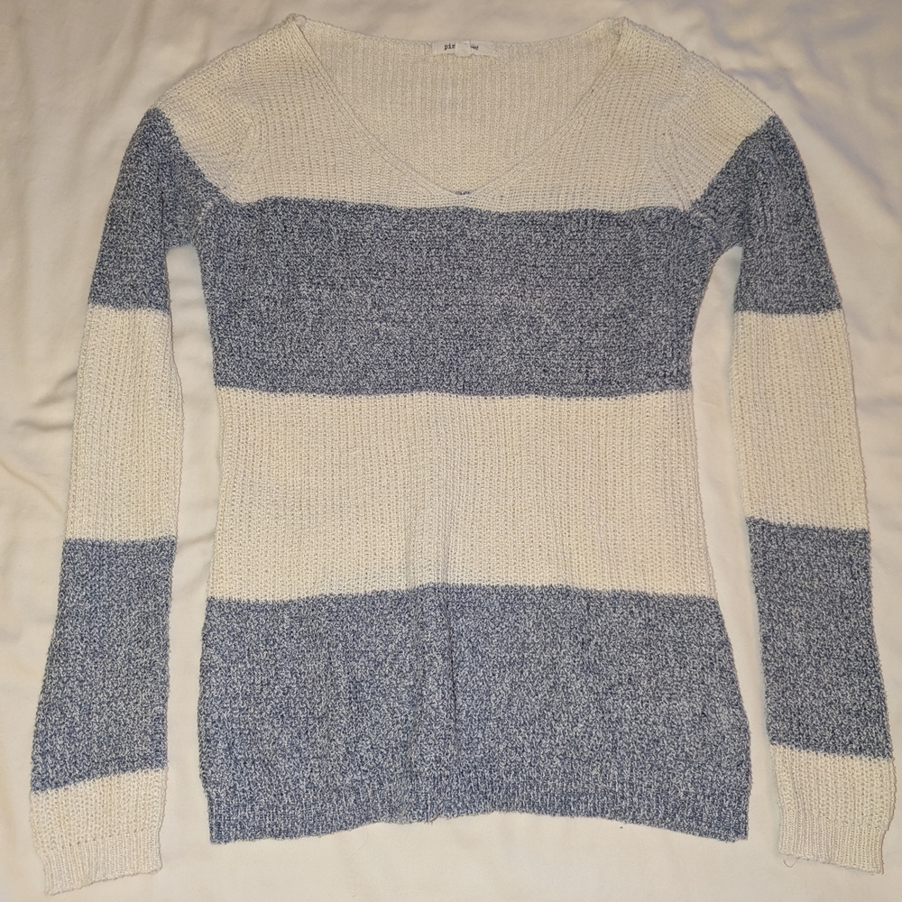 Pink Rose V-Neck Sweater in Blue and Cream